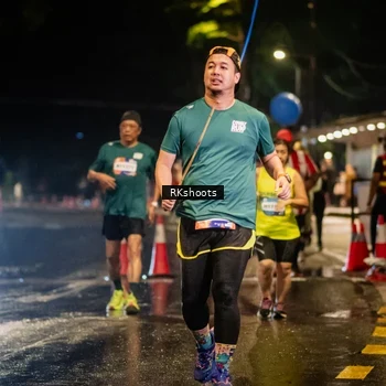 Runner Photo 7853642