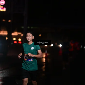Runner Photo 7853667