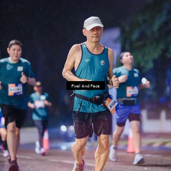 Runner Photo 7853682