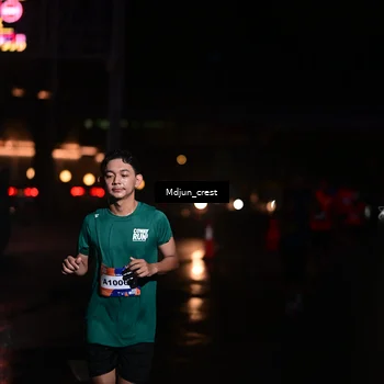 Runner Photo 7853688