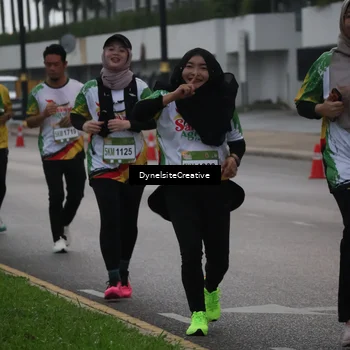 Runner Photo 7853696