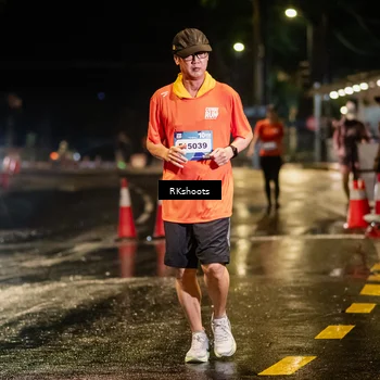 Runner Photo 7853768