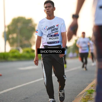 Runner Photo 7853786