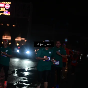Runner Photo 7853791