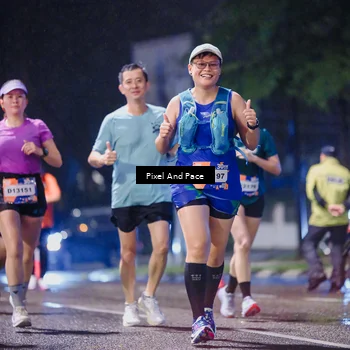 Runner Photo 7853800