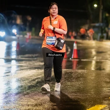 Runner Photo 7853812