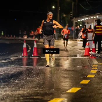 Runner Photo 7853836
