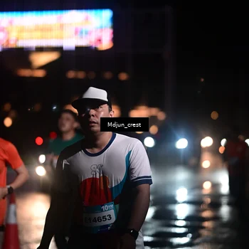 Runner Photo 7853873