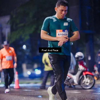 Runner Photo 7853875