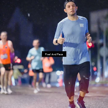 Runner Photo 7853888
