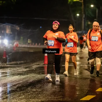 Runner Photo 7853940