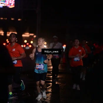 Runner Photo 7853956