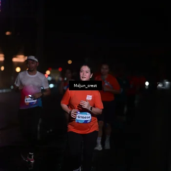 Runner Photo 7854001