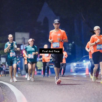 Runner Photo 7854006