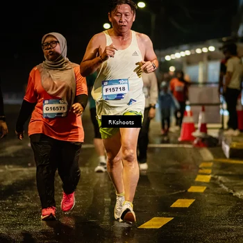 Runner Photo 7854011