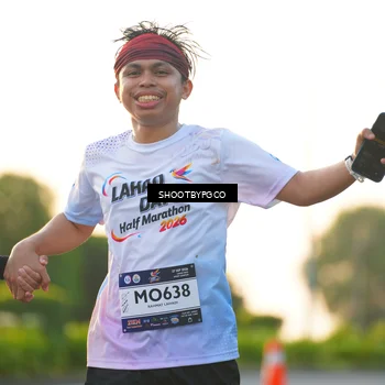Runner Photo 7854012
