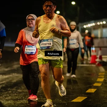 Runner Photo 7854018