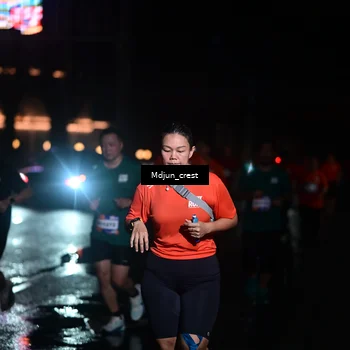 Runner Photo 7854037
