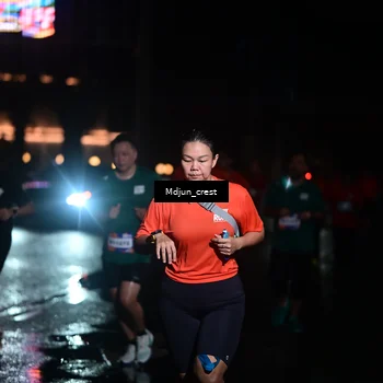 Runner Photo 7854041