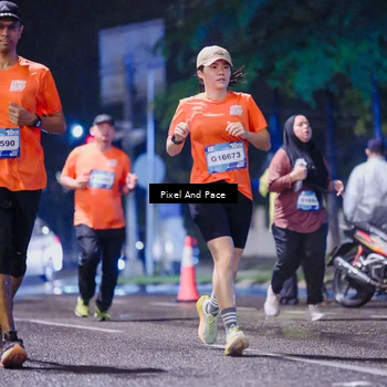 Runner Photo 7854044