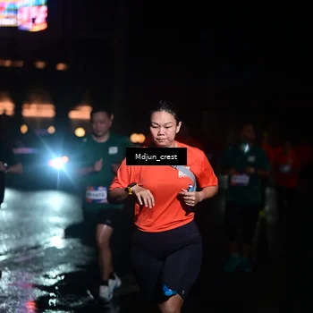 Runner Photo 7854045