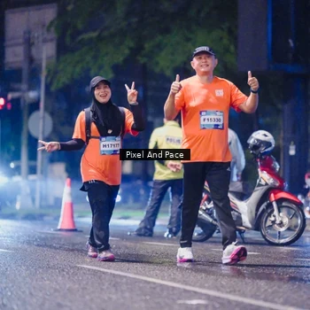 Runner Photo 7854076