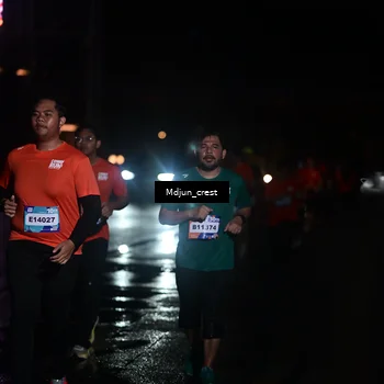 Runner Photo 7854080