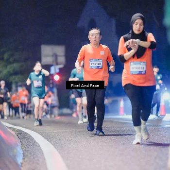 Runner Photo 7854091