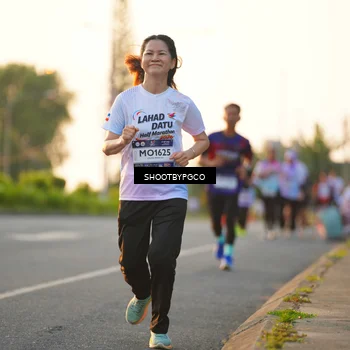 Runner Photo 7854141