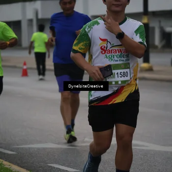 Runner Photo 7854174