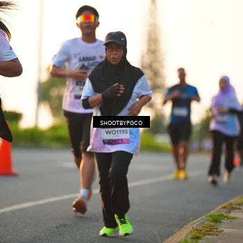 Runner Photo 7854277