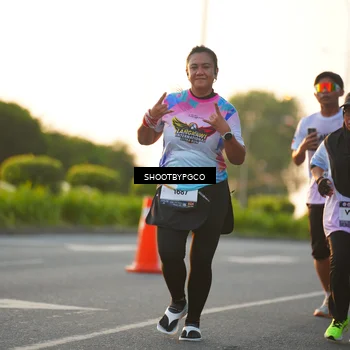 Runner Photo 7854300