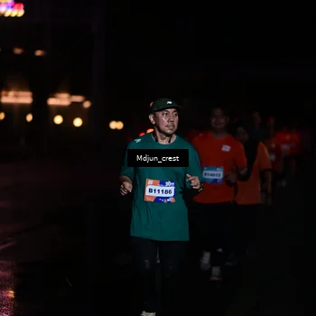 Runner Photo 7854302