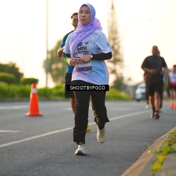 Runner Photo 7854323