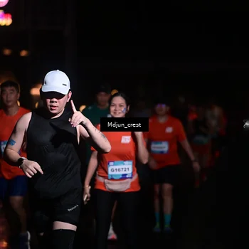 Runner Photo 7854379