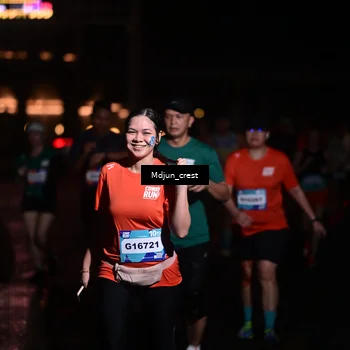 Runner Photo 7854398