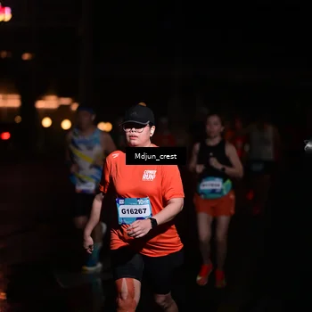 Runner Photo 7854411