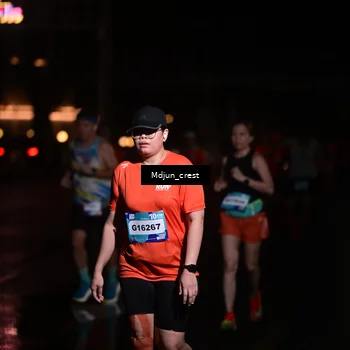 Runner Photo 7854415