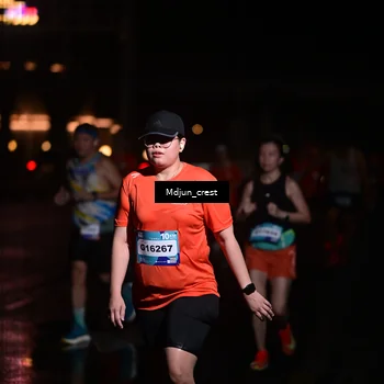 Runner Photo 7854419