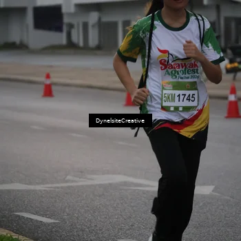 Runner Photo 7854428