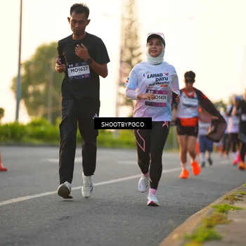 Runner Photo 7854450