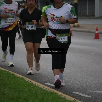 Runner Photo 7854475