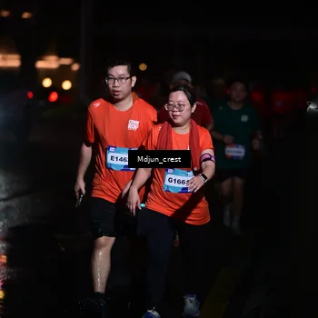 Runner Photo 7854476
