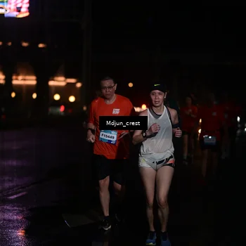 Runner Photo 7854514