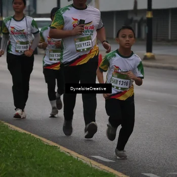 Runner Photo 7854578