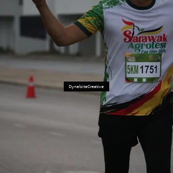 Runner Photo 7854580