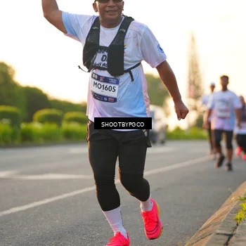 Runner Photo 7854593