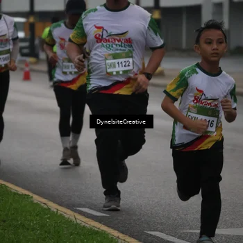 Runner Photo 7854597
