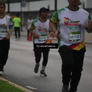 Runner Photo 7854623