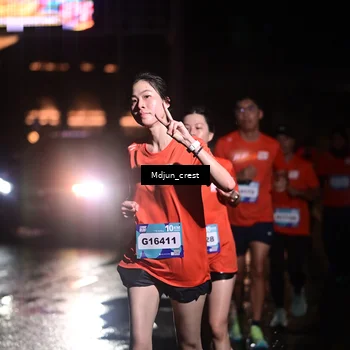 Runner Photo 7854658